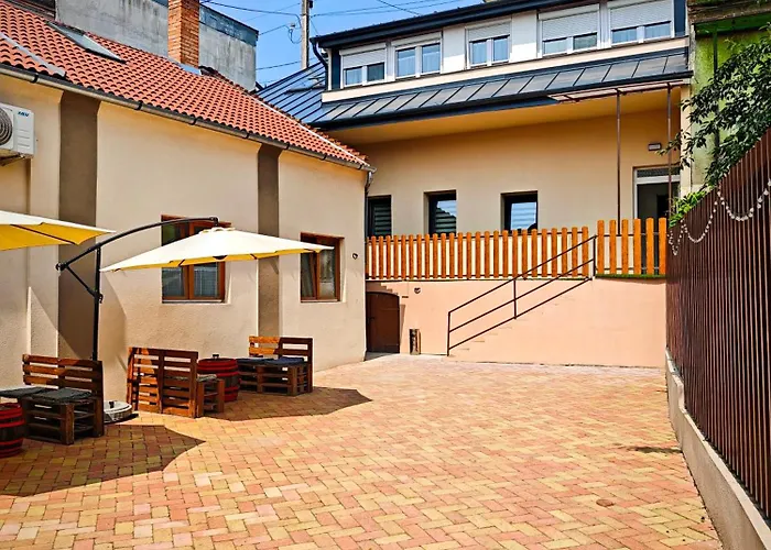 Dama2 公寓 埃格尔